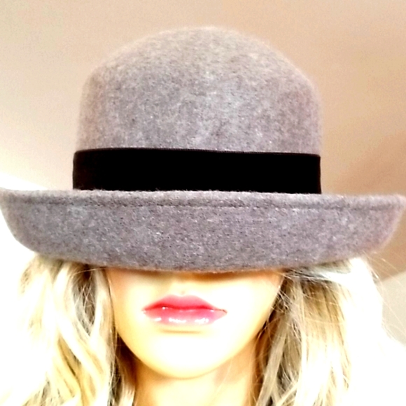 🌹FILIPO CATARZI Italy BOWLER Velvet WOOL HAT NWOT - Picture 2 of 12